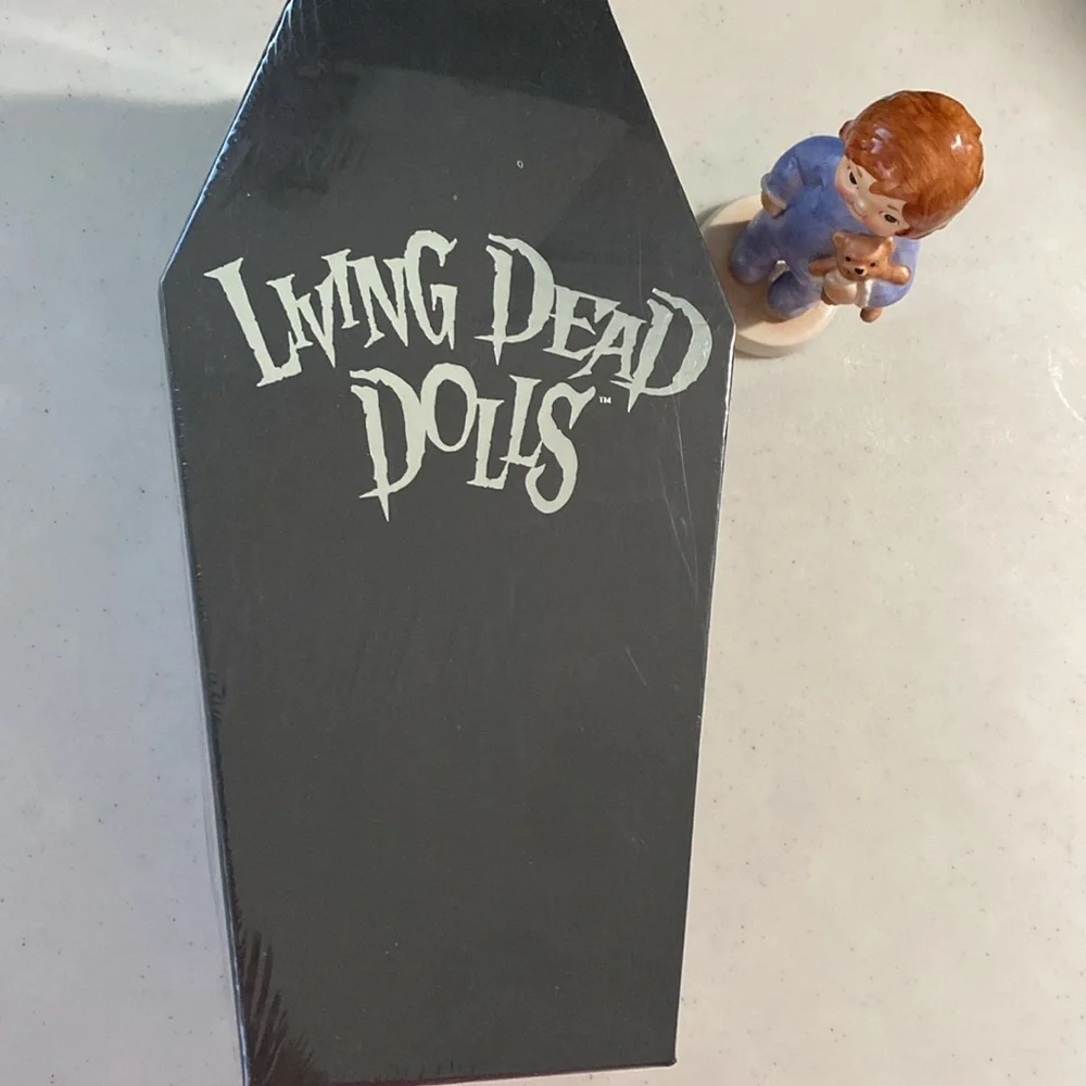 Living Dead Dolls Kreek